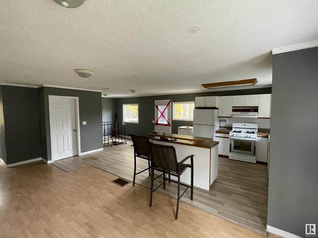 47426 A & B Rr63, House detached with 2 bedrooms, 2 bathrooms and null parking in Brazeau County AB | Image 6