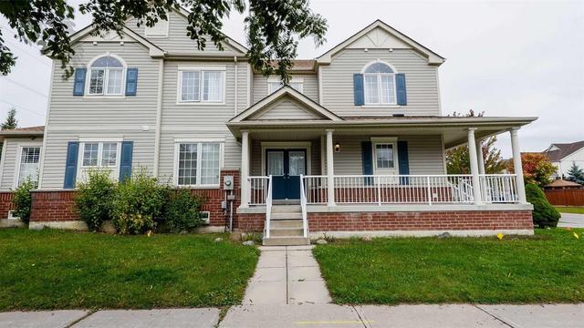2 Beachgrove Cres, House detached with 4 bedrooms, 3 bathrooms and 2 parking in Whitby ON | Image 2