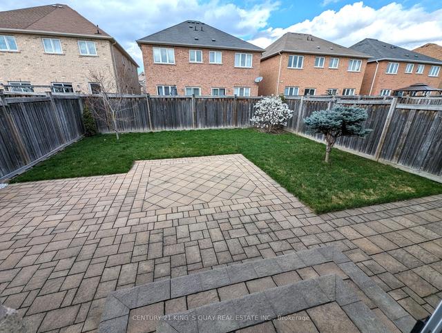 82 Apple Blossom Dr, House detached with 4 bedrooms, 4 bathrooms and 4 parking in Vaughan ON | Image 14