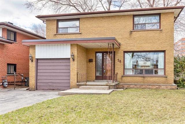 26 Rufford Rd, House detached with 4 bedrooms, 2 bathrooms and 3 parking in Toronto ON | Image 12