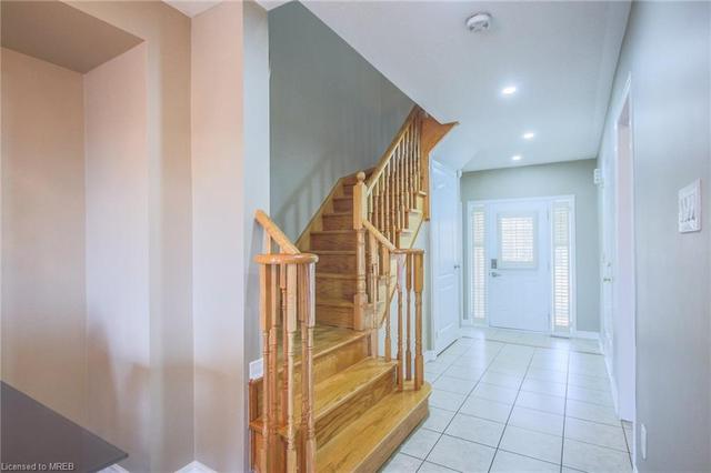 7 Bamboo Grove, House attached with 3 bedrooms, 2 bathrooms and null parking in Brampton ON | Image 47