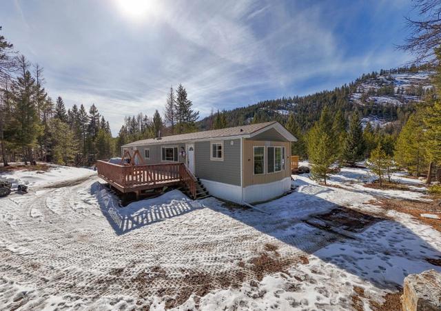 2543 Wilson Road, House detached with 3 bedrooms, 1 bathrooms and null parking in East Kootenay C BC | Image 3