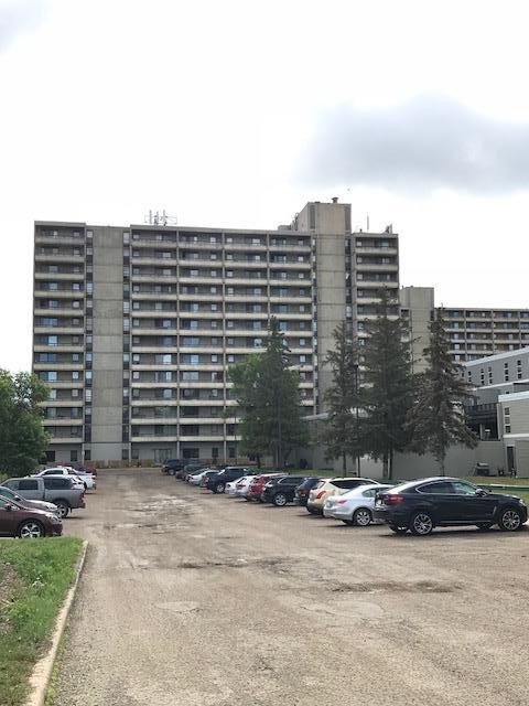 202 - 13221 Macdonald Drive, Condo with 2 bedrooms, 1 bathrooms and 1 parking in Wood Buffalo AB | Image 2