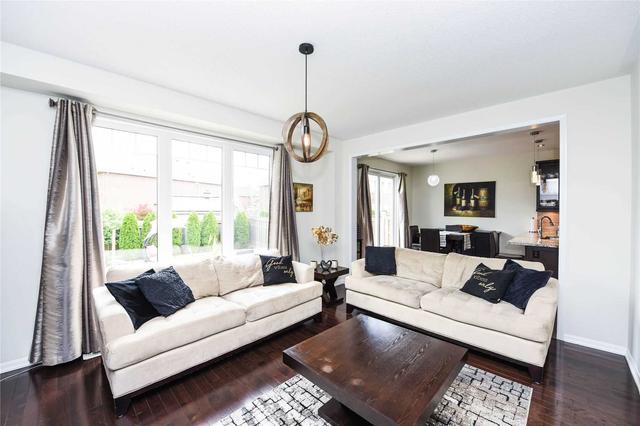 833 Farmstead Dr, House detached with 4 bedrooms, 4 bathrooms and 4 parking in Milton ON | Image 37