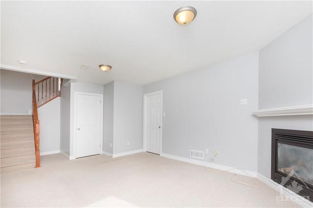 279 Montmorency Way, Townhouse with 3 bedrooms, 3 bathrooms and 3 parking in Ottawa ON | Image 17