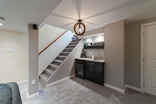 4212 45 Street Sw, House detached with 3 bedrooms, 3 bathrooms and 3 parking in Calgary AB | Image 32