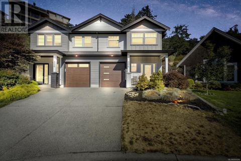 304 Selica Rd, House detached with 3 bedrooms, 3 bathrooms and 2 parking in Langford BC | Card Image