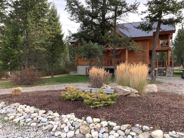 6925 Columbia Ridge Dr, House detached with 3 bedrooms, 2 bathrooms and 5 parking in East Kootenay F BC | Image 9