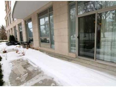 102 - 17 Ruddington Dr, Condo with 2 bedrooms, 2 bathrooms and 1 parking in Toronto ON | Image 9
