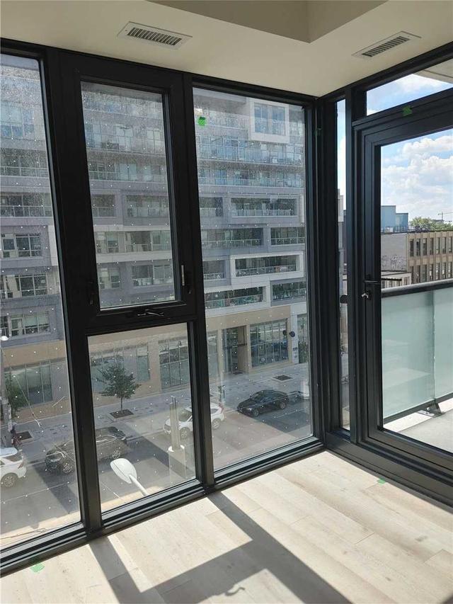 513 - 840 St Clair Ave, Condo with 2 bedrooms, 2 bathrooms and 0 parking in Toronto ON | Image 8