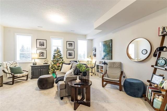8 - 219 Dundas St E, Townhouse with 2 bedrooms, 3 bathrooms and 1 parking in Hamilton ON | Image 6