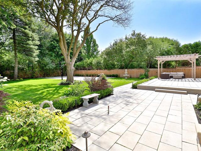 39 Arjay Cres, House detached with 5 bedrooms, 9 bathrooms and 11 parking in Toronto ON | Image 27