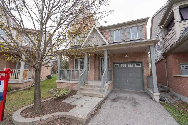 71 Norland Circ, House detached with 4 bedrooms, 3 bathrooms and 2 parking in Oshawa ON | Image 12