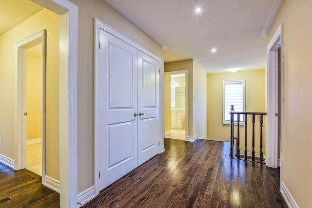 59 Pathway Dr, House detached with 5 bedrooms, 4 bathrooms and 2 parking in Brampton ON | Image 12