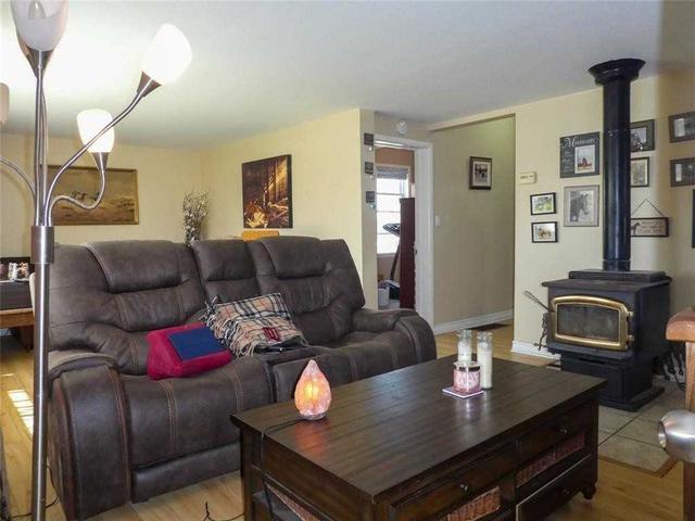 2048 Churchill Line, House detached with 1 bedrooms, 1 bathrooms and 8 parking in Sarnia ON | Image 26