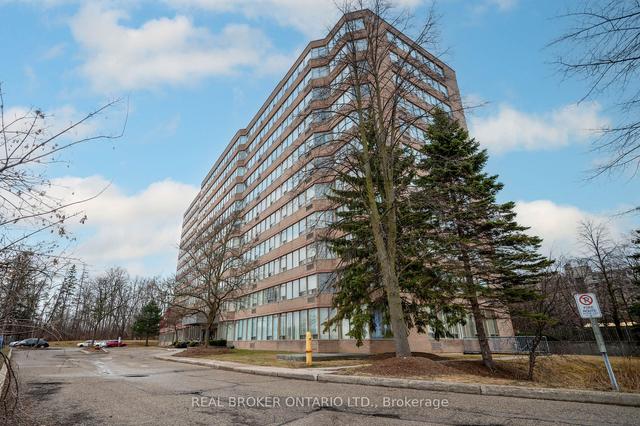 803 - 3227 King St E, Condo with 2 bedrooms, 2 bathrooms and 1 parking in Kitchener ON | Image 1