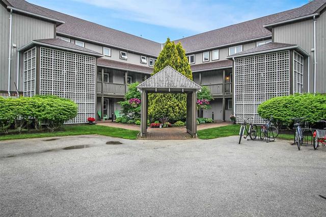 710 Johnston Park Ave, Condo with 2 bedrooms, 2 bathrooms and 1 parking in Collingwood ON | Image 1