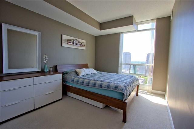Ph202 - 31 Bales Ave, Condo with 2 bedrooms, 2 bathrooms and 1 parking in Toronto ON | Image 11