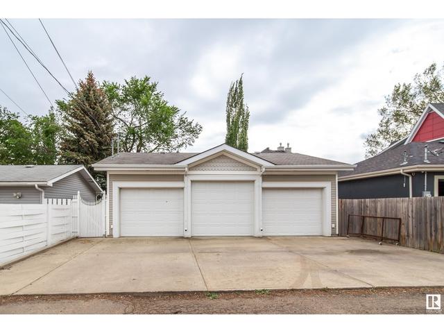 7314 Ada Bv Nw, House detached with 4 bedrooms, 4 bathrooms and 6 parking in Edmonton AB | Image 46