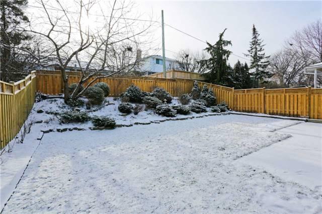 9 Talgarth Rd, House detached with 3 bedrooms, 3 bathrooms and 4 parking in Toronto ON | Image 18
