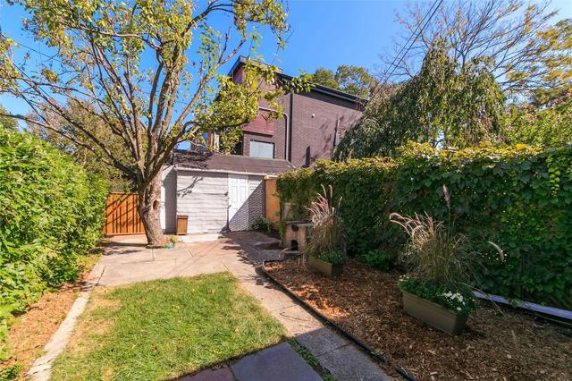 119 Woodington Ave, House semidetached with 3 bedrooms, 2 bathrooms and 1 parking in Toronto ON | Image 22