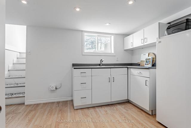 41 Barrington Ave, House semidetached with 3 bedrooms, 2 bathrooms and 0 parking in Toronto ON | Image 25