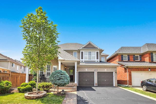 4 Penn Dr, House detached with 4 bedrooms, 4 bathrooms and 6 parking in Brampton ON | Image 1