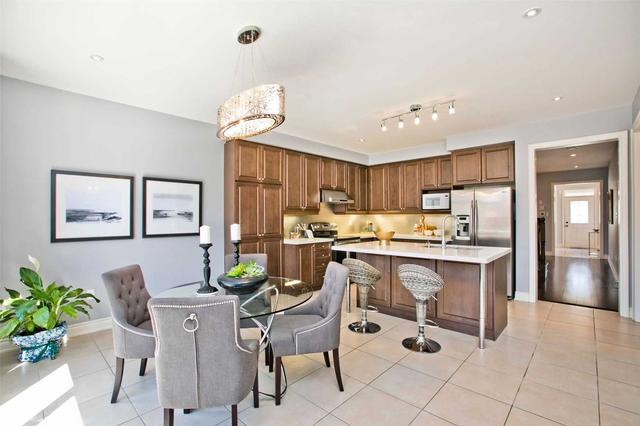 99 Hua Du Ave, House detached with 4 bedrooms, 7 bathrooms and 6 parking in Markham ON | Image 25