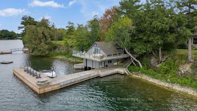 873 North Shore Rd, House detached with 3 bedrooms, 1 bathrooms and 10 parking in Frontenac Islands ON | Image 21
