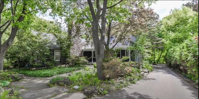 47 Aspenwood Dr, House detached with 5 bedrooms, 4 bathrooms and 13 parking in Toronto ON | Image 1