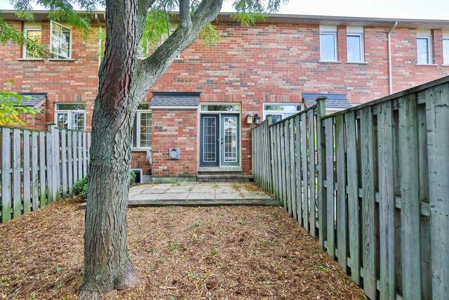189 Margaret Dr, House attached with 3 bedrooms, 3 bathrooms and 2 parking in Oakville ON | Image 25