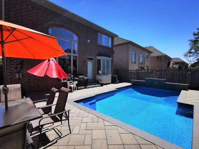 2473 Tesla Cres, House detached with 4 bedrooms, 4 bathrooms and 4 parking in Oakville ON | Image 17