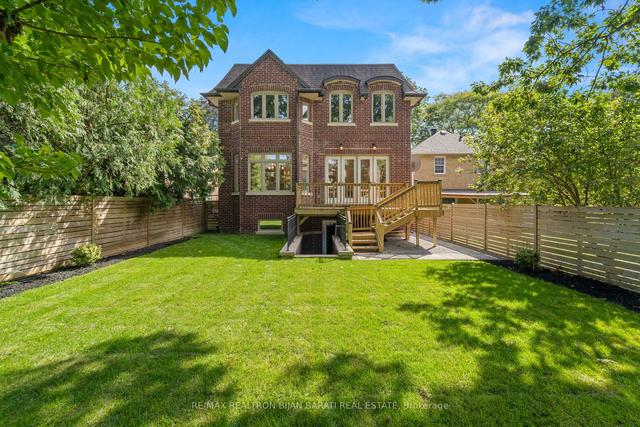 66 Kingsdale Ave, House detached with 4 bedrooms, 5 bathrooms and 5 parking in Toronto ON | Image 32
