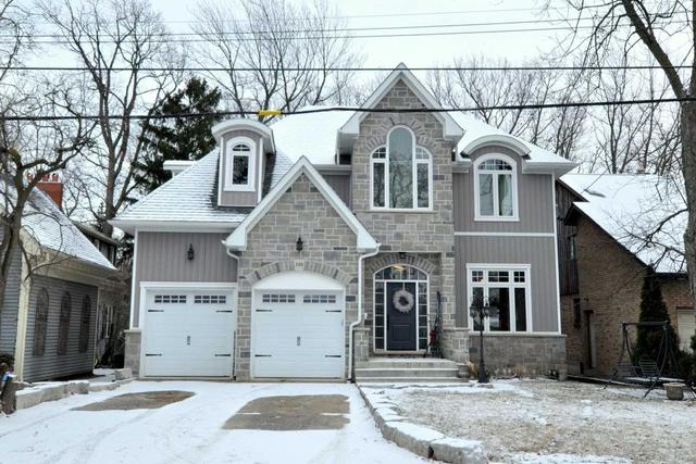 110 Teal Ave, House detached with 4 bedrooms, 4 bathrooms and 4 parking in Hamilton ON | Image 1