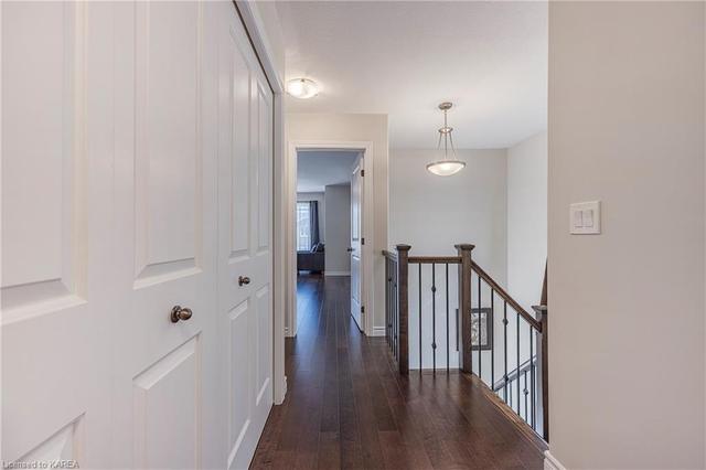 1455 Monarch Drive, House attached with 3 bedrooms, 3 bathrooms and 3 parking in Kingston ON | Image 33