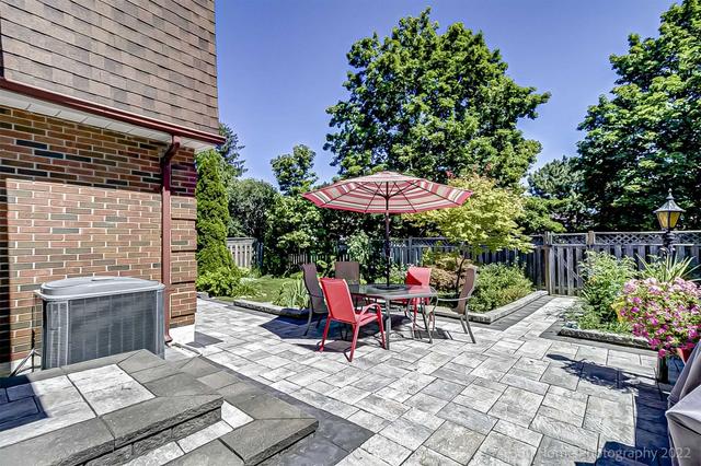 7 Marchmount Cres, House detached with 5 bedrooms, 4 bathrooms and 6 parking in Brampton ON | Image 19