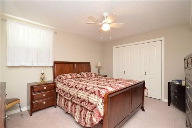 1000 Wesley St, House detached with 2 bedrooms, 3 bathrooms and 4 parking in Innisfil ON | Image 15