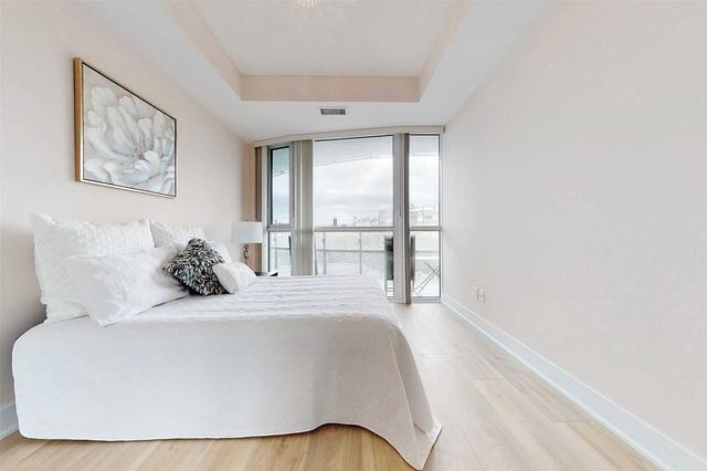 323 - 99 The Donway Way W, Condo with 2 bedrooms, 2 bathrooms and 1 parking in Toronto ON | Image 9