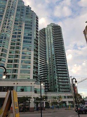 1202 - 10 Yonge St, Condo with 2 bedrooms, 2 bathrooms and 1 parking in Toronto ON | Image 1