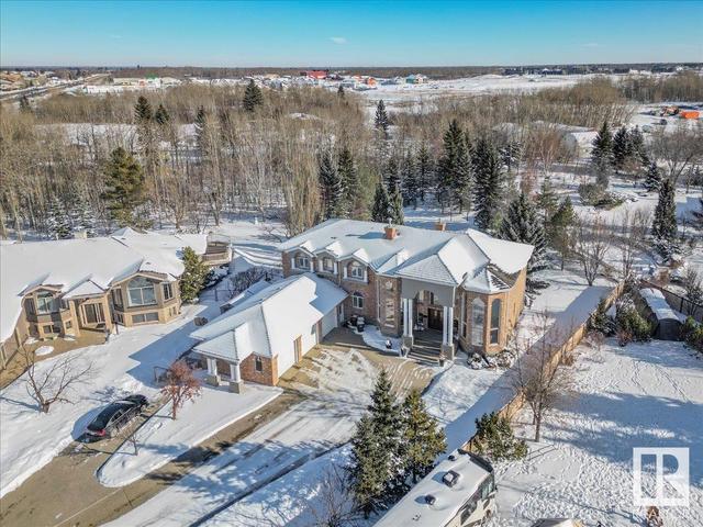 329 Estate Dr, House detached with 6 bedrooms, 4 bathrooms and null parking in Edmonton AB | Image 53