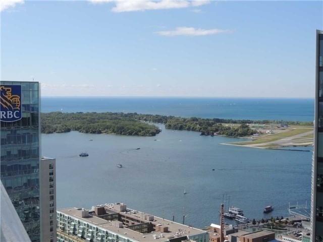 3902 - 88 Harbour St, Condo with 1 bedrooms, 1 bathrooms and 0 parking in Toronto ON | Image 11