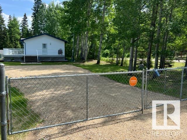 201 - 4418 Hwy 633, House detached with 3 bedrooms, 1 bathrooms and null parking in Lac Ste. Anne County AB | Image 45