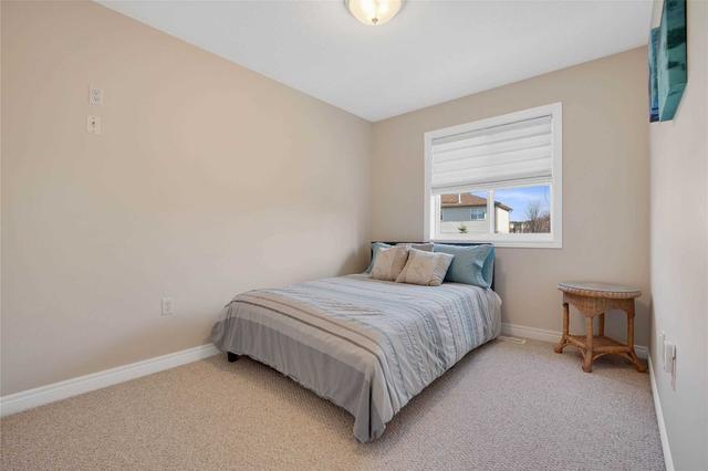 34 - 430 Mapleview Dr E, Townhouse with 3 bedrooms, 2 bathrooms and 2 parking in Barrie ON | Image 32