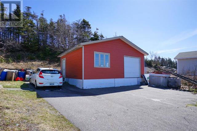 6 Harnums Hill, House detached with 4 bedrooms, 1 bathrooms and null parking in Whiteway NL | Image 3