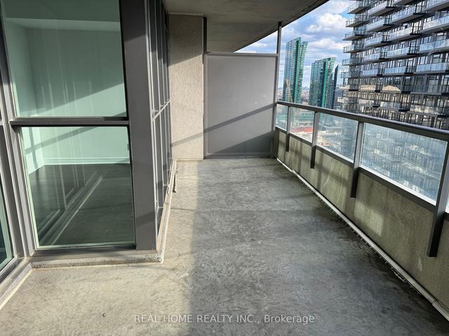 3001 - 23 Hollywood Ave, Condo with 1 bedrooms, 1 bathrooms and 1 parking in Toronto ON | Image 11