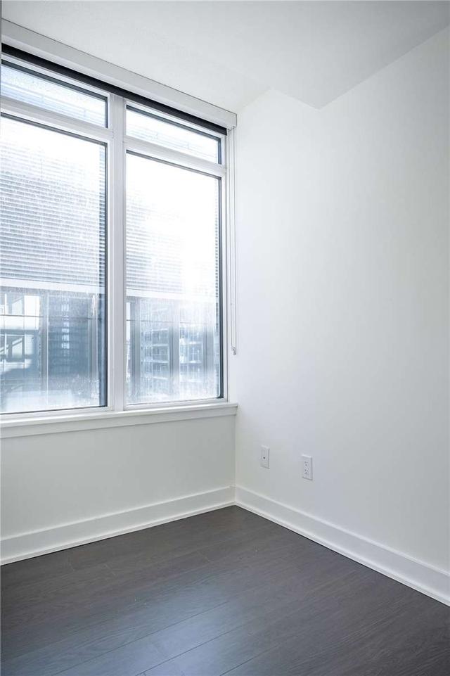 1002 - 17 Bathurst St, Condo with 1 bedrooms, 2 bathrooms and 0 parking in Toronto ON | Image 15