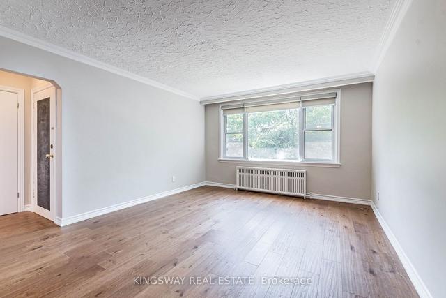 3 - 209 Wychwood Ave, House detached with 2 bedrooms, 1 bathrooms and 1 parking in Toronto ON | Image 3