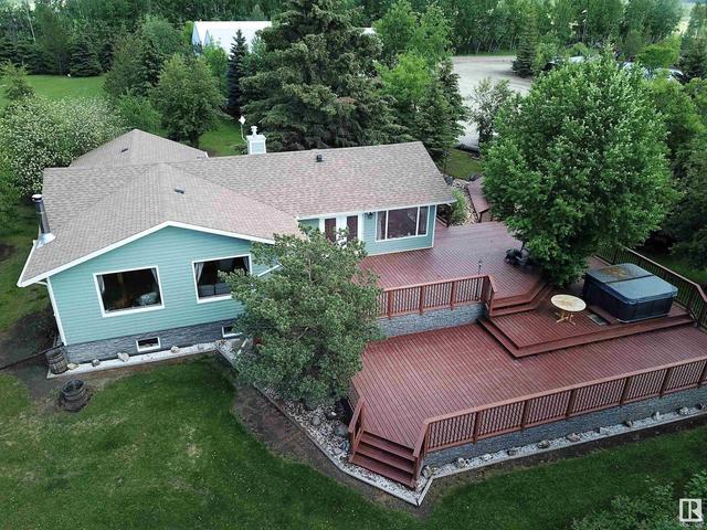 15301 Twp Rd 542, House detached with 5 bedrooms, 2 bathrooms and null parking in Yellowhead County AB | Card Image