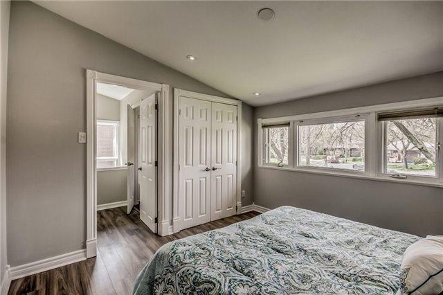 104 Marbury Cres, House semidetached with 3 bedrooms, 2 bathrooms and 3 parking in Toronto ON | Image 17