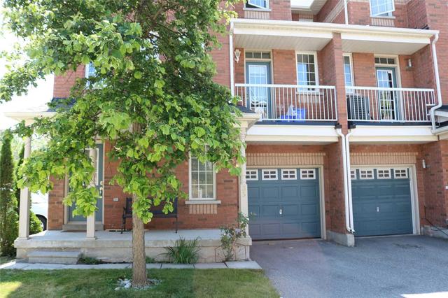 35 Wilkie Lane, Townhouse with 3 bedrooms, 2 bathrooms and 1 parking in Ajax ON | Image 17
